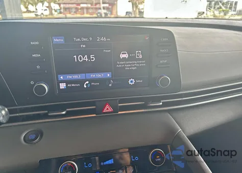 2022 Hyundai Elantra Sel from USA, damaged, VIN 5NPLM4AG2NH064474